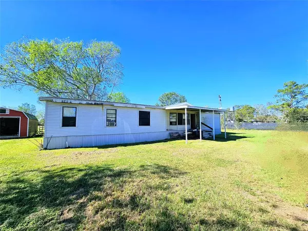 Alvin, TX 77511,106 County Road 932a