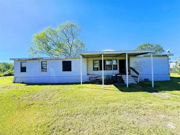 Alvin, TX 77511,106 County Road 932a