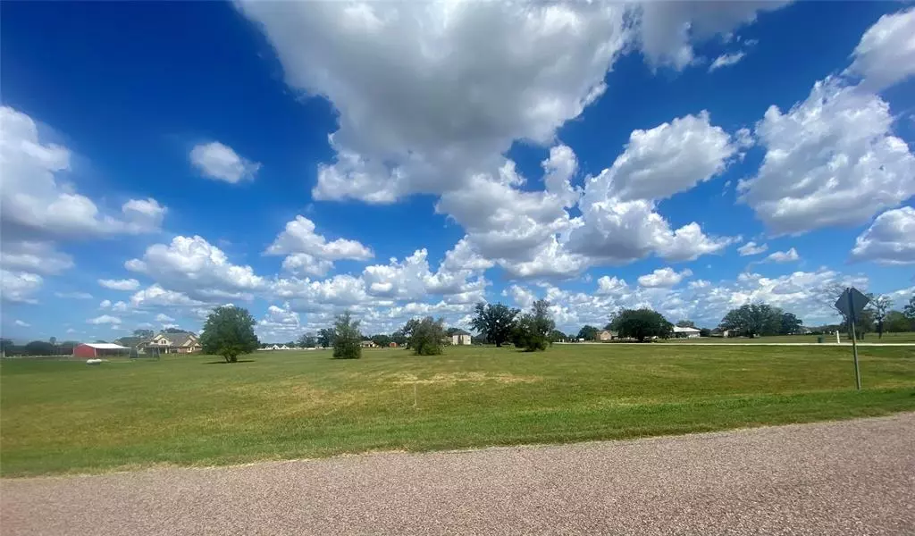 Rosharon, TX 77583,2802 Horse Trail DR