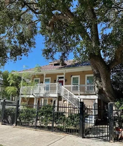 3412 Avenue Q, Galveston, TX 77550