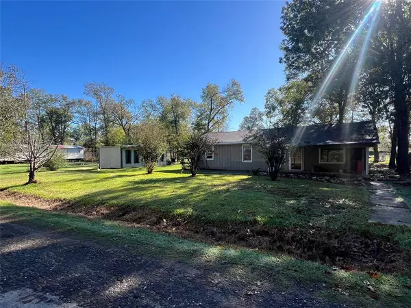 264 W Sherwood DR, Livingston, TX 77351