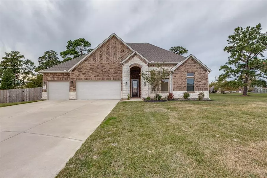 6042 Leeward Island DR, Conroe, TX 77304