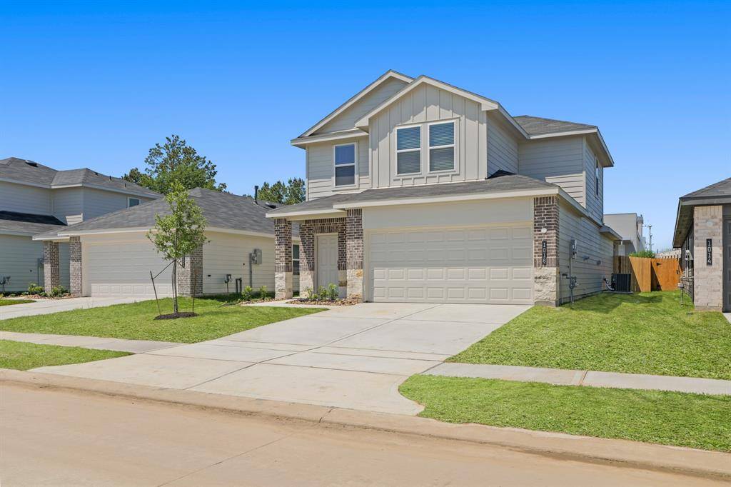 1018 Juniper Vista DR, Houston, TX 77090