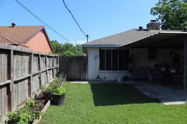 Houston, TX 77072,11607 Sharpview DR