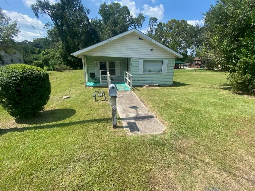 Silsbee, TX 77656,655 N 2nd ST