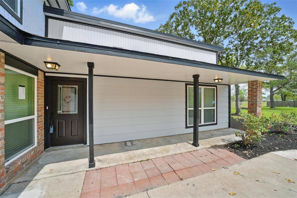 Sugar Land, TX 77498,1823 Redwood CT