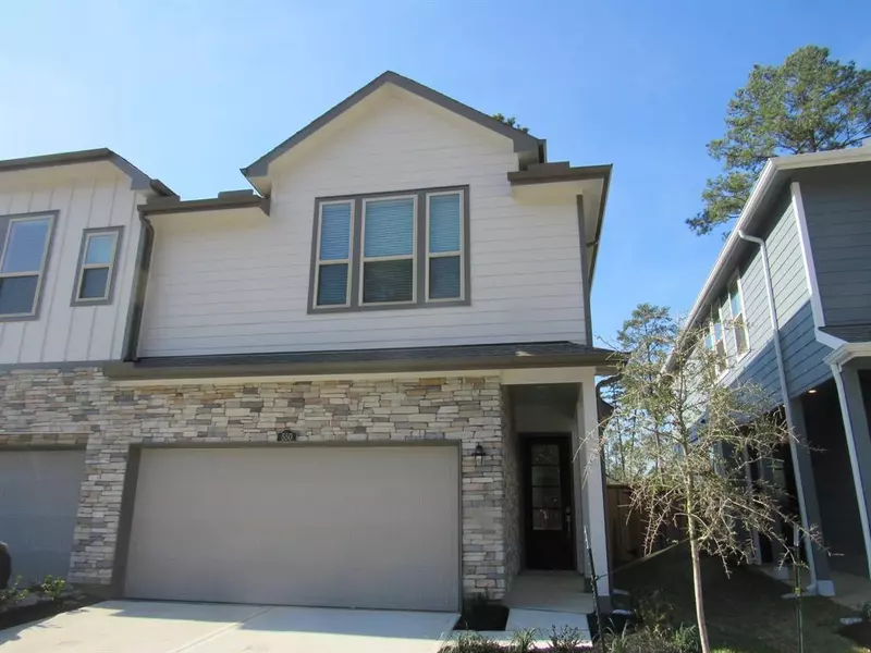 550 Dry Fork LN, Conroe, TX 77304