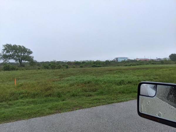 Crystal Beach, TX 77650,1076 Lagoon DR