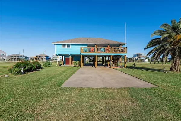 Crystal Beach, TX 77650,117 S Verdia DR