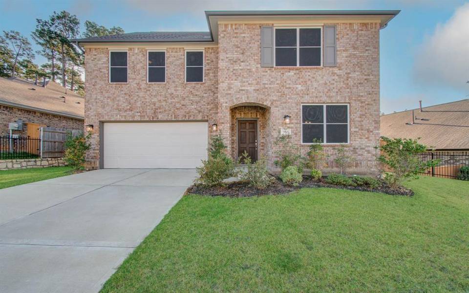 960 Golden Willow LN, Conroe, TX 77304