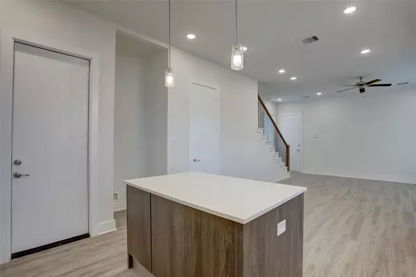 Houston, TX 77075,9619 Habitat ST