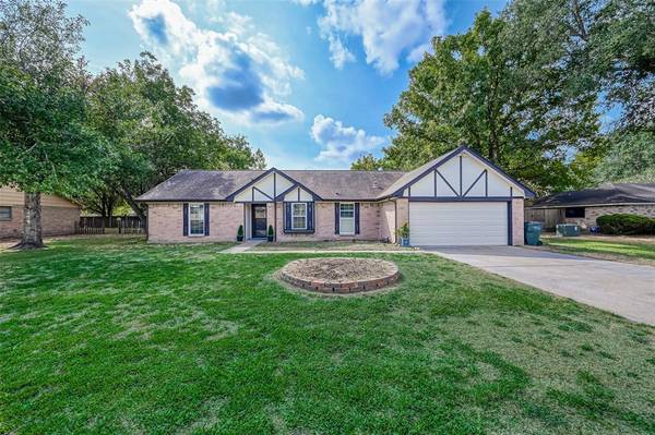 Sealy, TX 77474,110 Brookside LN