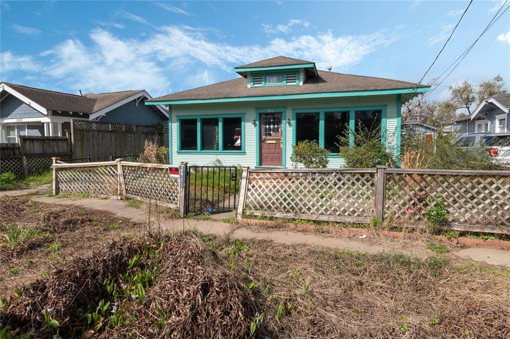 2011 Singleton ST, Houston, TX 77008