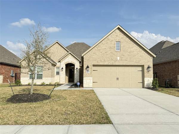 2211 Tioga View DR, Iowa Colony, TX 77583