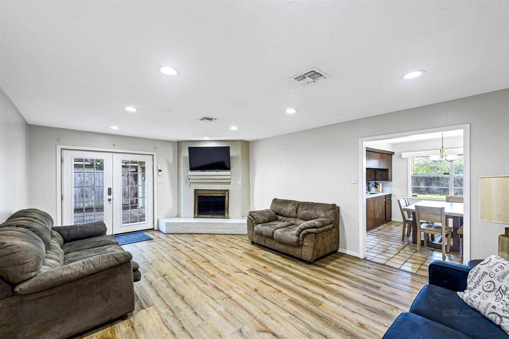 Houston, TX 77088,6902 Wagonwheel LN
