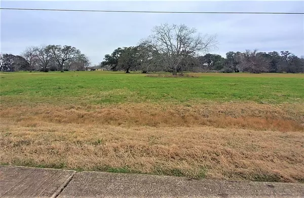 Angleton, TX 77515,620 Mill RD