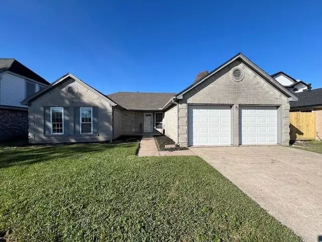 La Porte, TX 77571,3802 Cottonwood DR