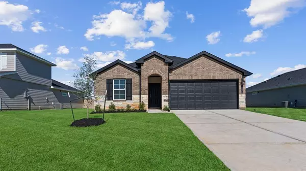 5103 Sunset Oaks Dr, Fresno, TX 77545