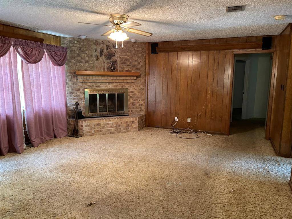 Sweeny, TX 77480,1055 County Road 452