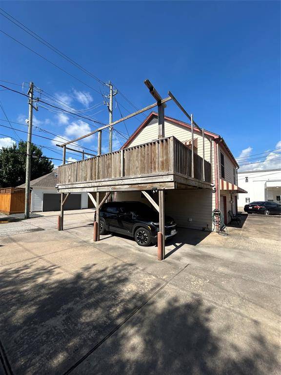 Houston, TX 77008,426 W 19th Street ST E