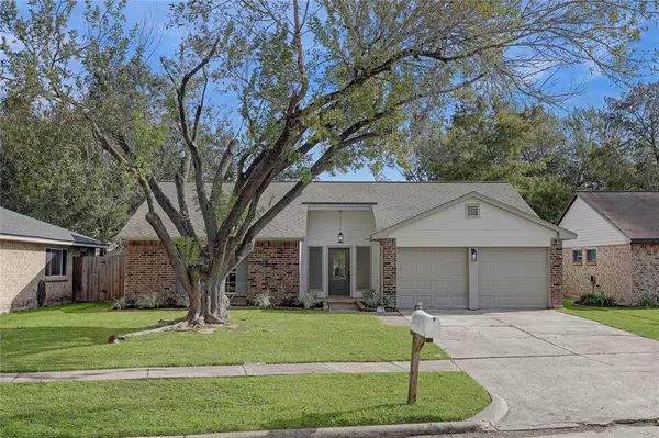 112 Meadow Bend ST, League City, TX 77573