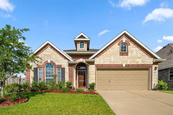 4701 Alluvial CIR, Alvin, TX 77511