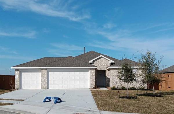 818 Brazos TRL, Dayton, TX 77535