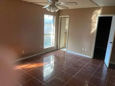 Pasadena, TX 77505,6015 Bear Track LN