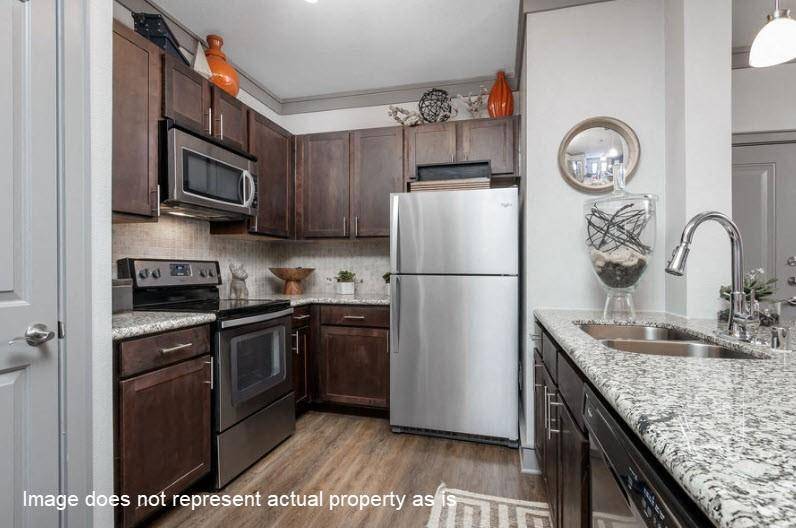 Carrollton, TX 75010,4689-2104 Mustang Pkwy