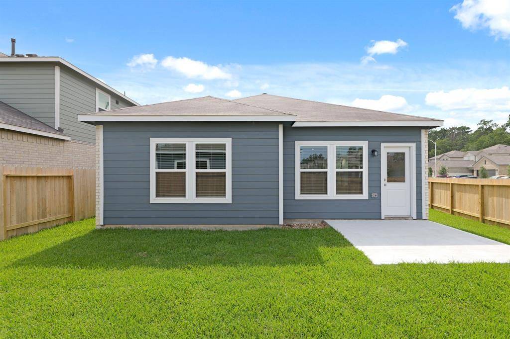 Magnolia, TX 77354,105 Alset CIR