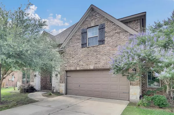 214 Promenade Estates LN, Stafford, TX 77477