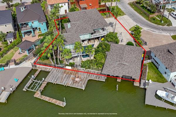 3 Riviera DR, Rockport, TX 78382