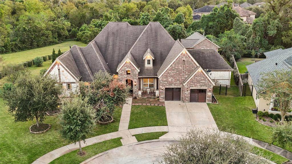 1 Heights Knoll CT, Missouri City, TX 77459