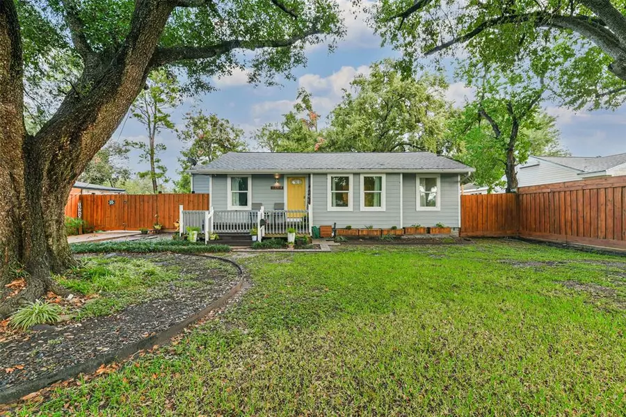 7164 Evans ST, Houston, TX 77061