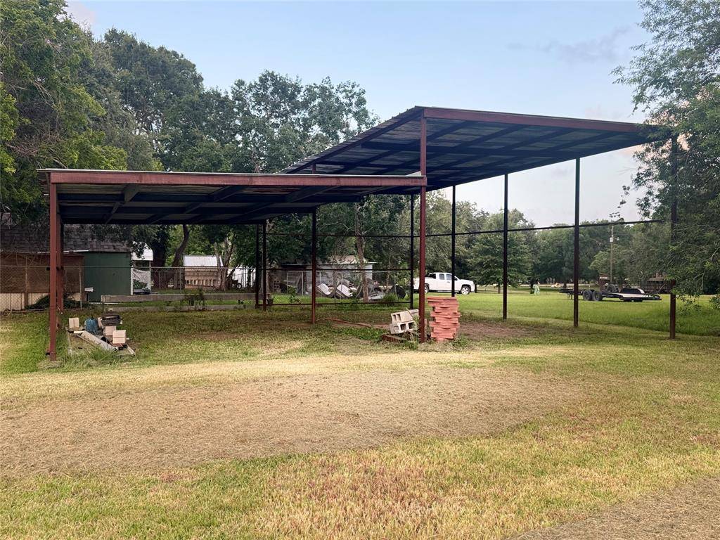 163 Osprey ST,  Palacios,  TX 77465
