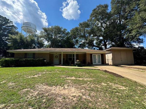 803 N Nellius ST, Woodville, TX 75979