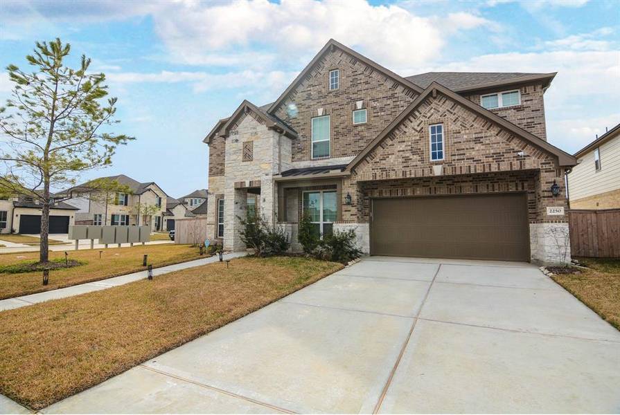 2250 Camden Arbor TRL, Pearland, TX 77089