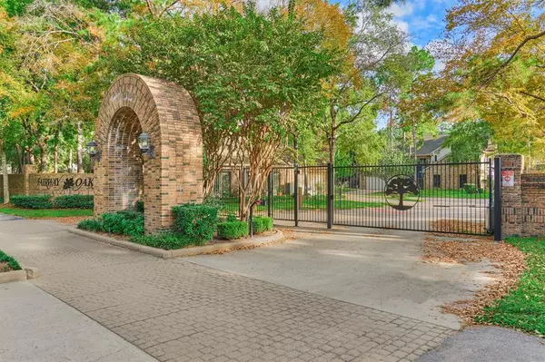 The Woodlands, TX 77380,22 Fairway Oaks PL