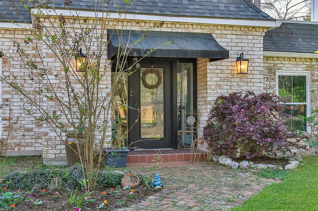 15407 Oaklawn Park DR, Houston, TX 77069