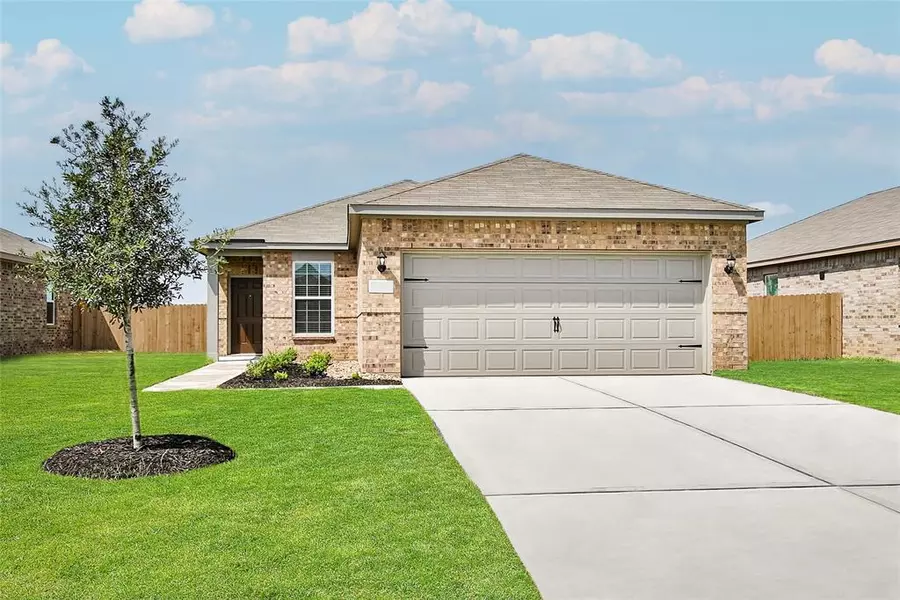 448 Lone Rider DR, Katy, TX 77493