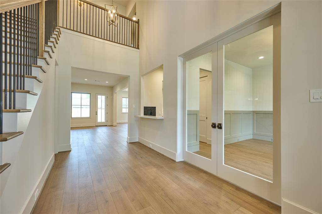 Houston, TX 77018,1838 Latexo DR