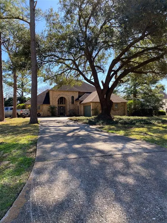 110 Charleston ST, Friendswood, TX 77546