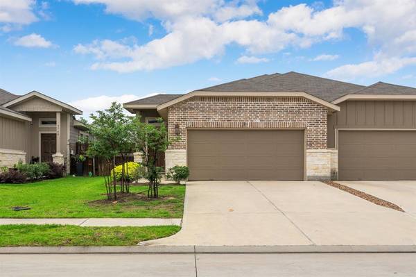 Magnolia, TX 77354,9736 Grosbeak LN