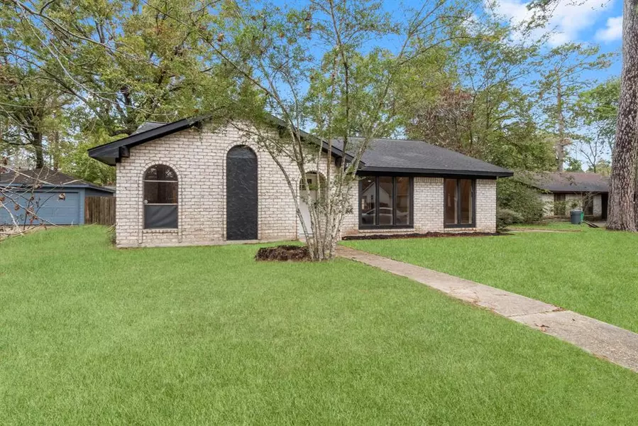 2211 Vista Manor DR, Houston, TX 77339