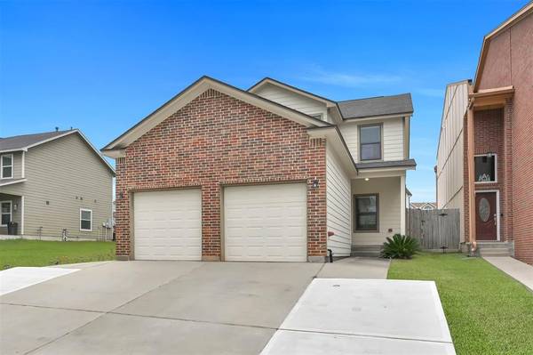 270 Capetown #A, Conroe, TX 77356