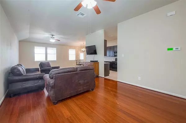 Tomball, TX 77375,2014 Scotch Pine ST