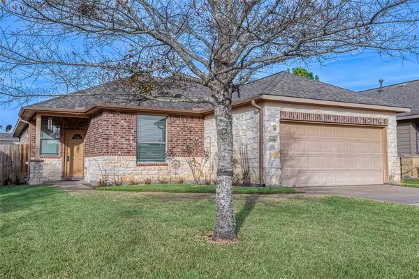 Tomball, TX 77375,2014 Scotch Pine ST