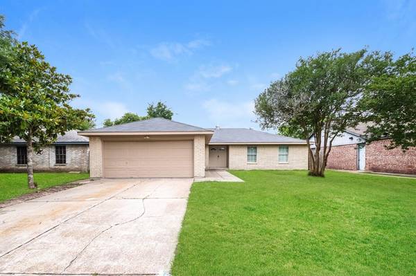 1331 Somercotes LN, Channelview, TX 77530