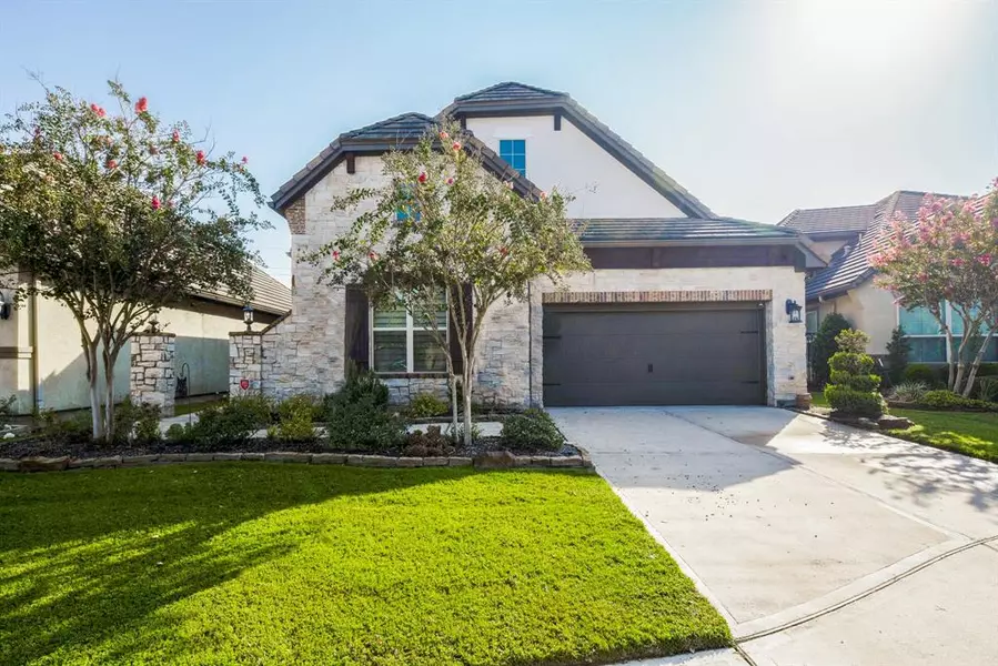 5015 FAIRFORD DR, Sugar Land, TX 77479