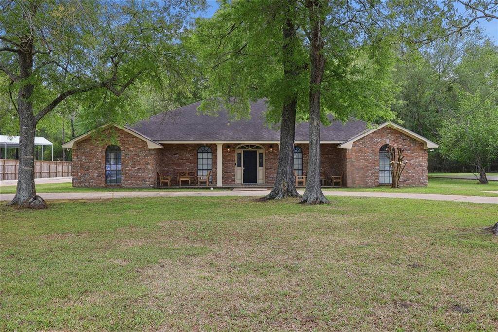 6635 Griffing RD, Beaumont, TX 77708